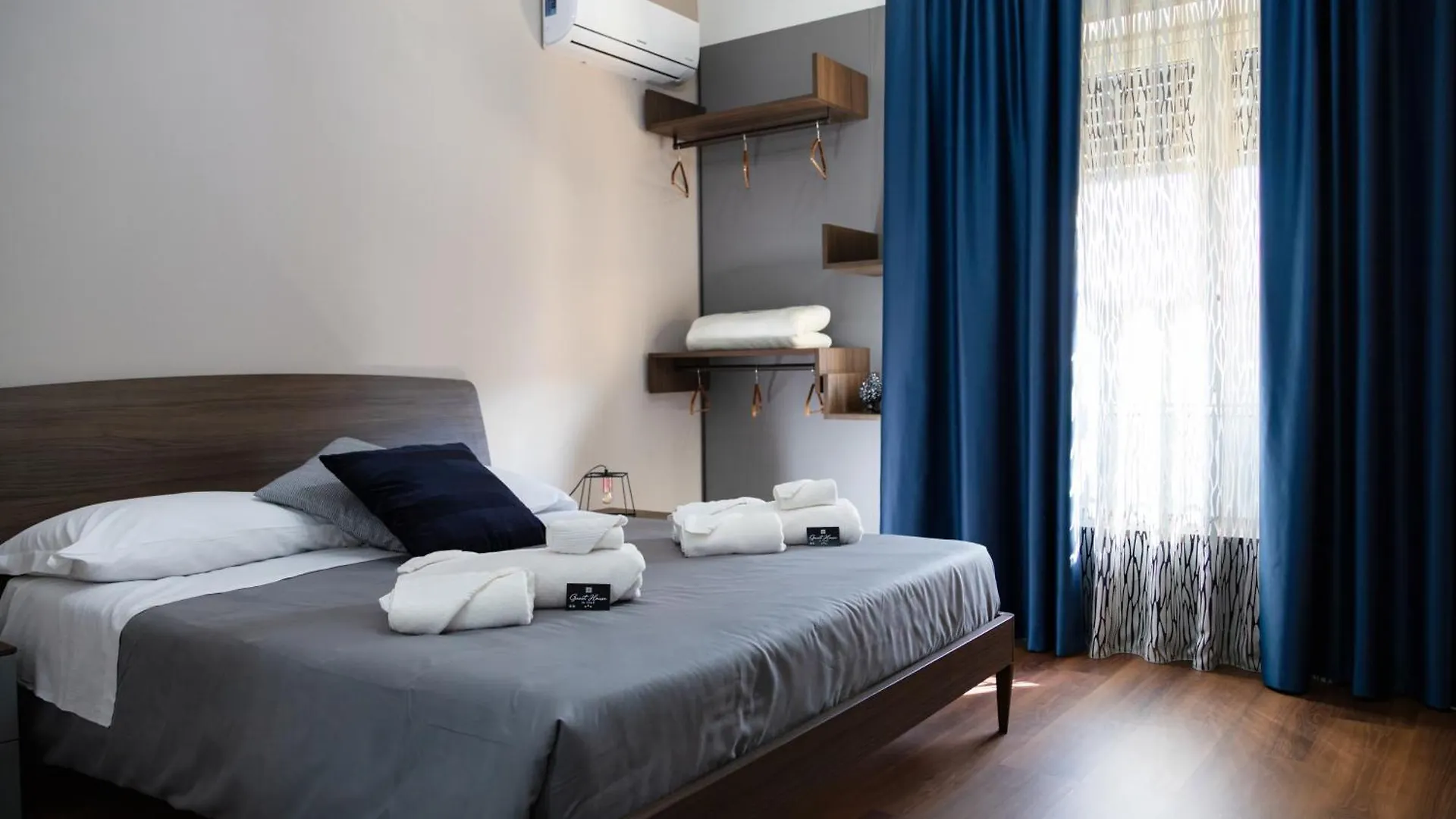 Guest House Al Viale Caltagirone Italia